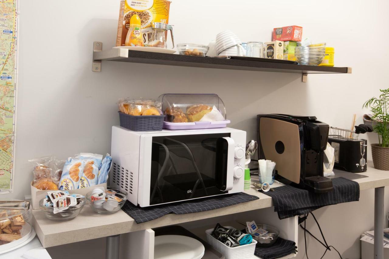 Acomodação com café da manhã  Maribea Center Roma